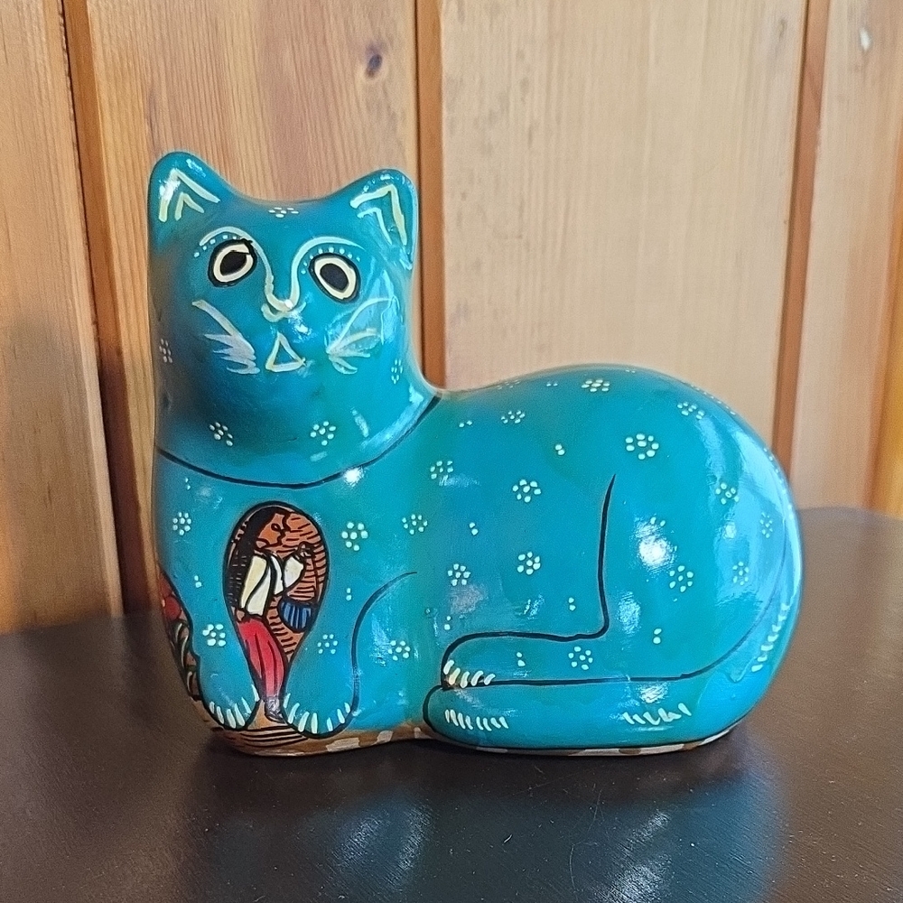 Mexico Cat Figurine Redware Hand Painted